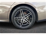 Mercedes-Benz E Class Image 4