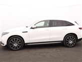 Mercedes-Benz EQC Image 6