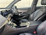 Mercedes-Benz EQC Image 4