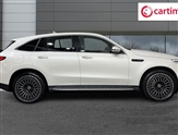 Mercedes-Benz EQC Image 2
