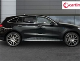 Mercedes-Benz EQC Image 2