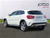 Mercedes-Benz GLA Class Image 3