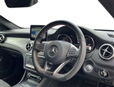 Mercedes-Benz GLA Class Image 5