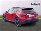 Mercedes-Benz GLA Class Image 3
