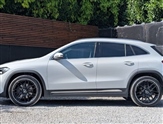Mercedes-Benz GLA Class Image 3