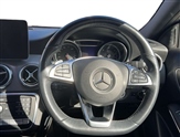 Mercedes-Benz GLA Class Image 5