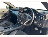 Mercedes-Benz GLA Class Image 5
