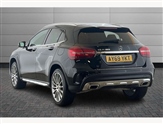 Mercedes-Benz GLA Class Image 3