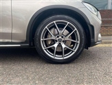 Mercedes-Benz GLC Image 4
