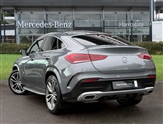 Mercedes-Benz GLE Image 2