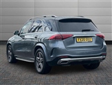 Mercedes-Benz GLE Image 2