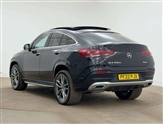Mercedes-Benz GLE Image 2
