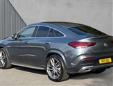 Mercedes-Benz GLE Image 2