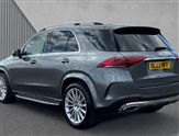Mercedes-Benz GLE Image 2