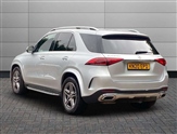 Mercedes-Benz GLE Image 2