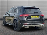 Mercedes-Benz GLE Image 2