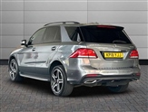 Mercedes-Benz GLE Image 2