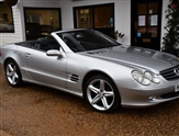 Mercedes-Benz SL Class Image 4