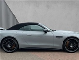 Mercedes-Benz SL Class Image 4