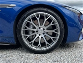 Mercedes-Benz SL Class Image 5