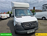 Mercedes-Benz Sprinter Image 3