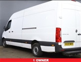 Mercedes-Benz Sprinter Image 2