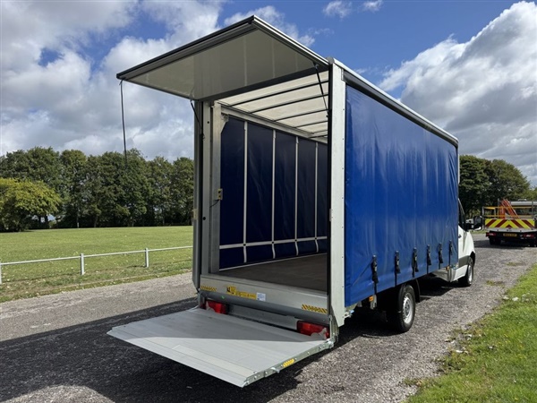 Large image for the Used Mercedes-Benz SPRINTER