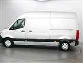 Mercedes-Benz Sprinter Image 4
