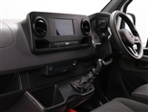 Mercedes-Benz Sprinter Image 2