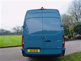 Mercedes-Benz Sprinter Image 4