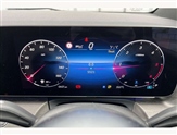 Mercedes-Benz V Class Image 6