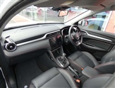 Mg ZS Image 4