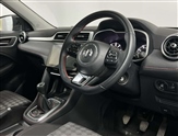 Mg ZS Image 6