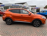Mg ZS Image 4