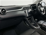Mg ZS Image 2