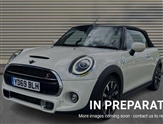 Mini Convertible Image 3