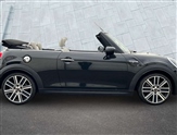 Mini Convertible Image 3