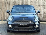 Mini Convertible Image 1