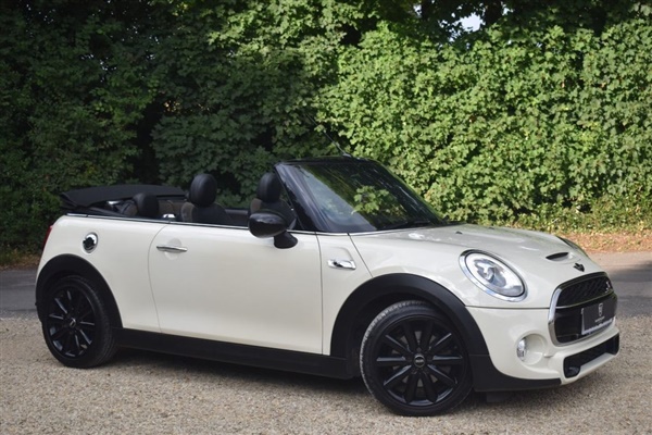 Large image for the Used Mini CONVERTIBLE
