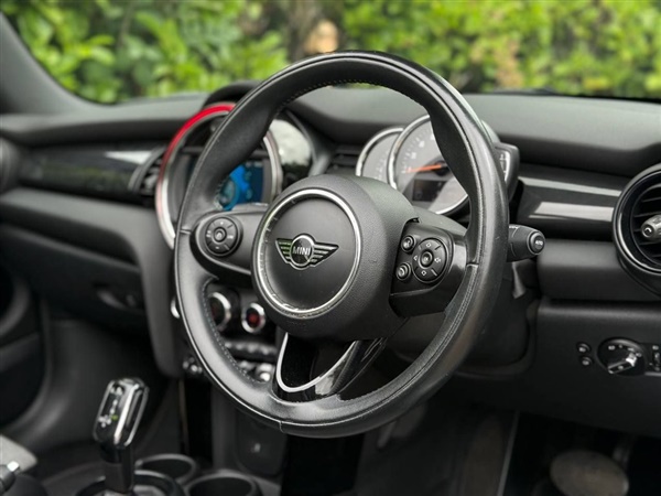 Large image for the Used Mini CONVERTIBLE