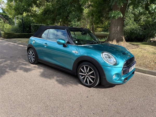 Large image for the Used Mini CONVERTIBLE