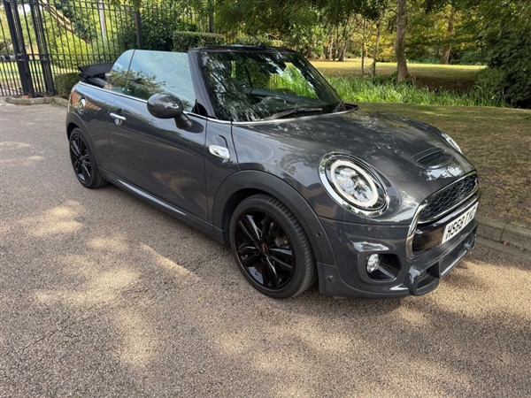 Large image for the Used Mini CONVERTIBLE