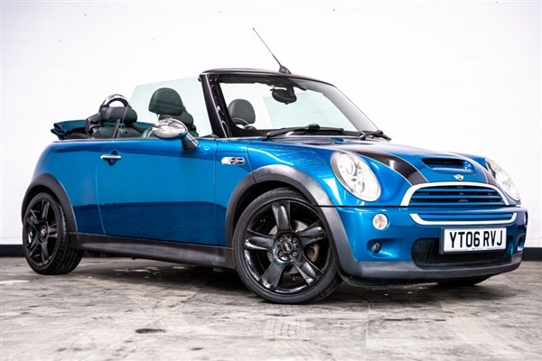 Large image for the Used Mini CONVERTIBLE