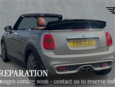 Mini Convertible Image 2