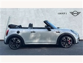 Mini Convertible Image 3