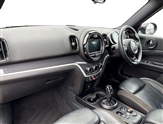 Mini Countryman Image 2