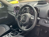 Mini Countryman Image 6