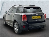 Mini Countryman Image 2