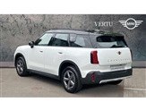 Mini Countryman Image 2