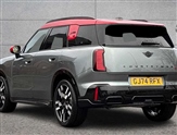 Mini Countryman Image 2